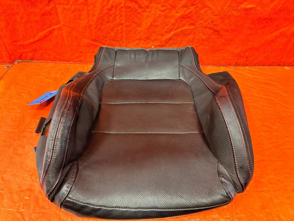 13-16 HYUNDAI GENESIS CUPÉ - ESPECIFICACIONES R - ASIENTO INFERIOR DERECHO PIEL ENVOLTURA DE CUERO Foto 2 de 4