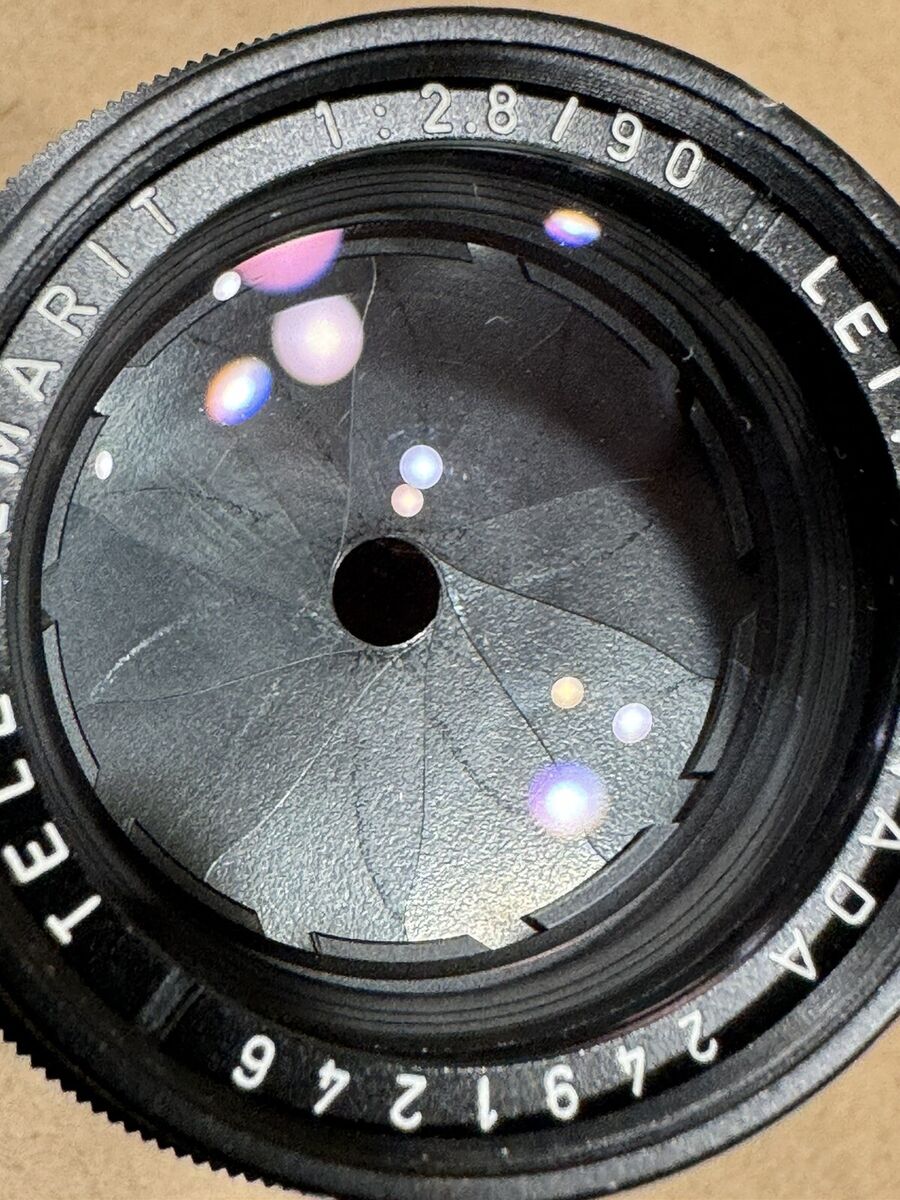 Leica TELE-ELMARIT M 90mm f/2.8 Lens Black Fat Canada Leica TELE-ELMARIT M 90mm f/2.8 Lens Black Fat Canada