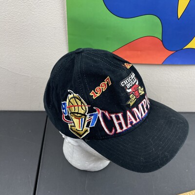 Vintage Chicago Bulls 1997 NBA Champions Logo 7 Snapback Locker 