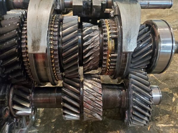 RB26 ミサイルマン Nissan Skyline GTR OEM Manual Transmission Internals RB26DETT gear