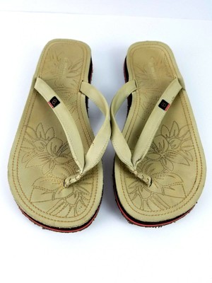 magellan flip flop slippers