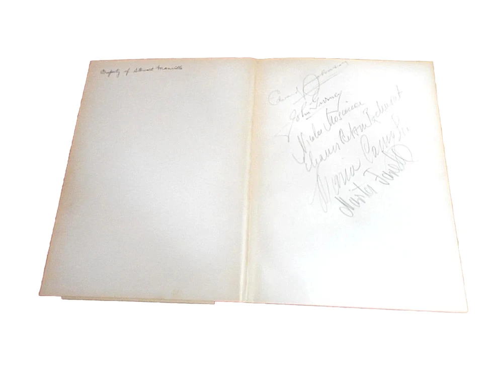 OPERA CAVALCADE Story  Of The METROPOLITAN Opera Signed by Singers Managers 1938 - Image 2 of 4