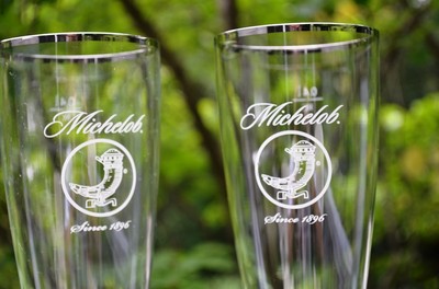 NEW PAIR OF MICHELOB .4 LTR. RITZENHOFF CRISTAL SHOEHORN STYLE BEER GLASSES