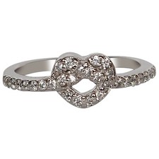 Solid 14KT White Gold 0.25Ct D/VVS1 Round Shape Women's Anniversary Ring