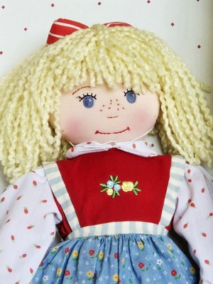 Merry Andrew Toys Blonde Hair ''Maggie'' Doll: Renee Graef Shoebox Dolls 1990 NIB