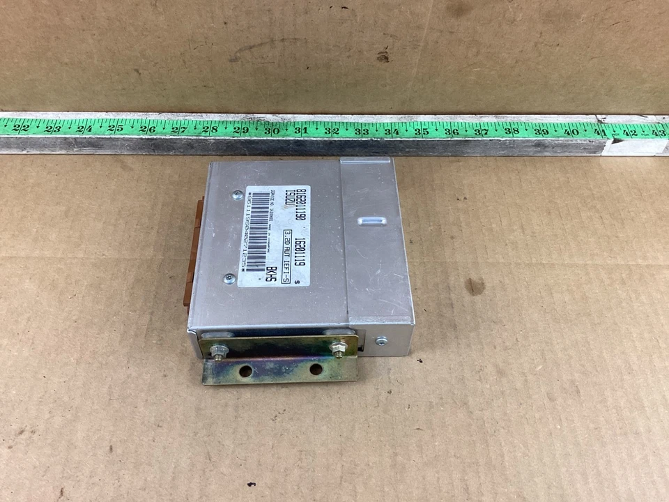 Módulo de control del motor Isuzu Trooper 1994-1996 ECM ECU 8162011190, 16201119 Foto 3 de 4