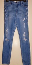 Hollister Blue Floral Embroidered Distressed Skinny Jeans, Waist 30 in. x 31 in.