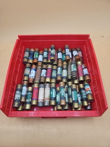 LOT OF 100 Bussmann, Buss, Gould Ferraz Shawmut, GE, Fusetron One Time Fuses.