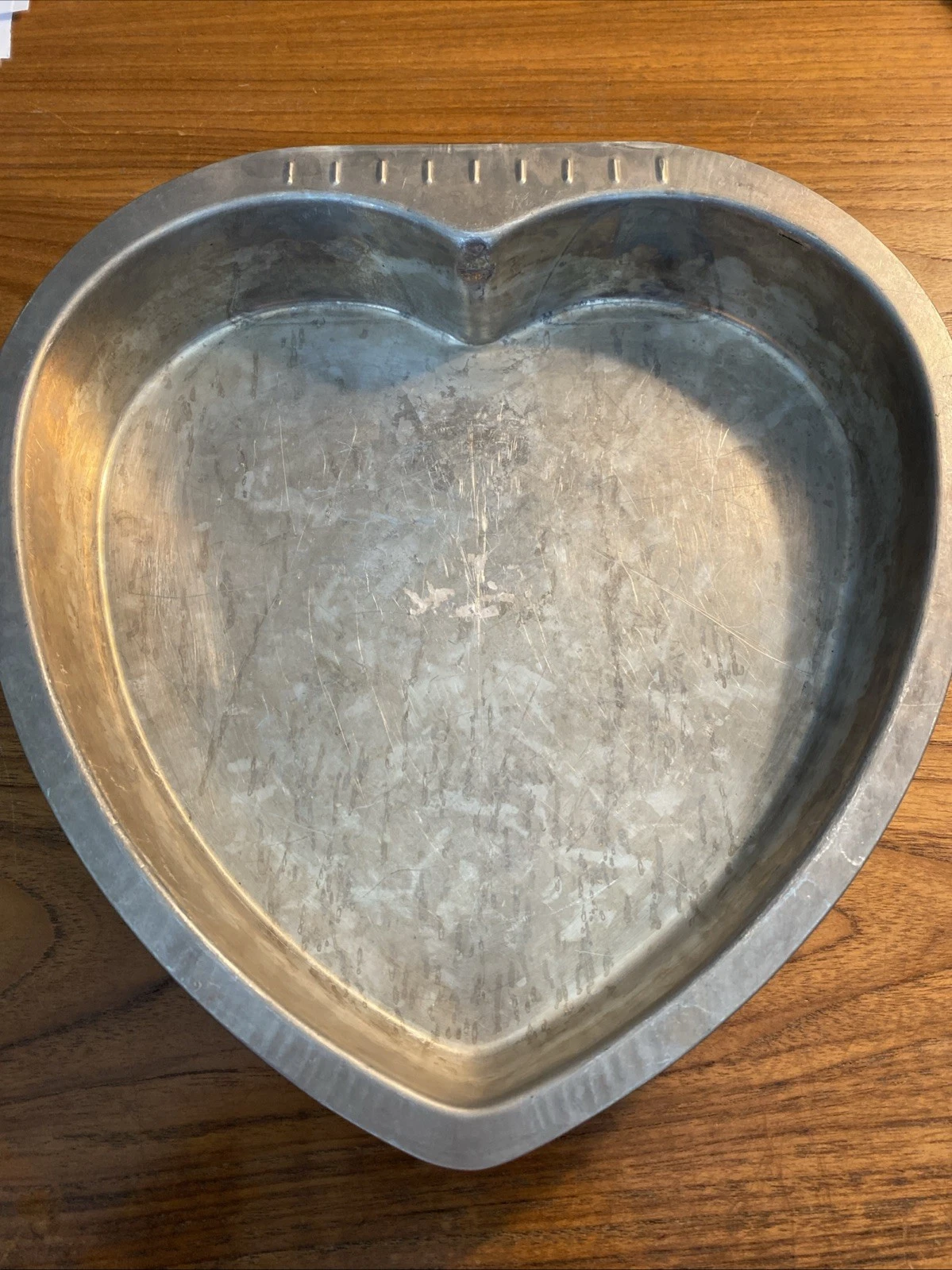 Vintage Wilton Air Bake Double Walled Aluminum Heart Cake Pan 12 Inch