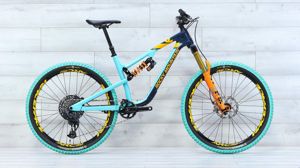 Mサイズ Altitude Carbon rockymountain Rocky Mountain Altitude Carbon Mountain Bike - 2021, Medium