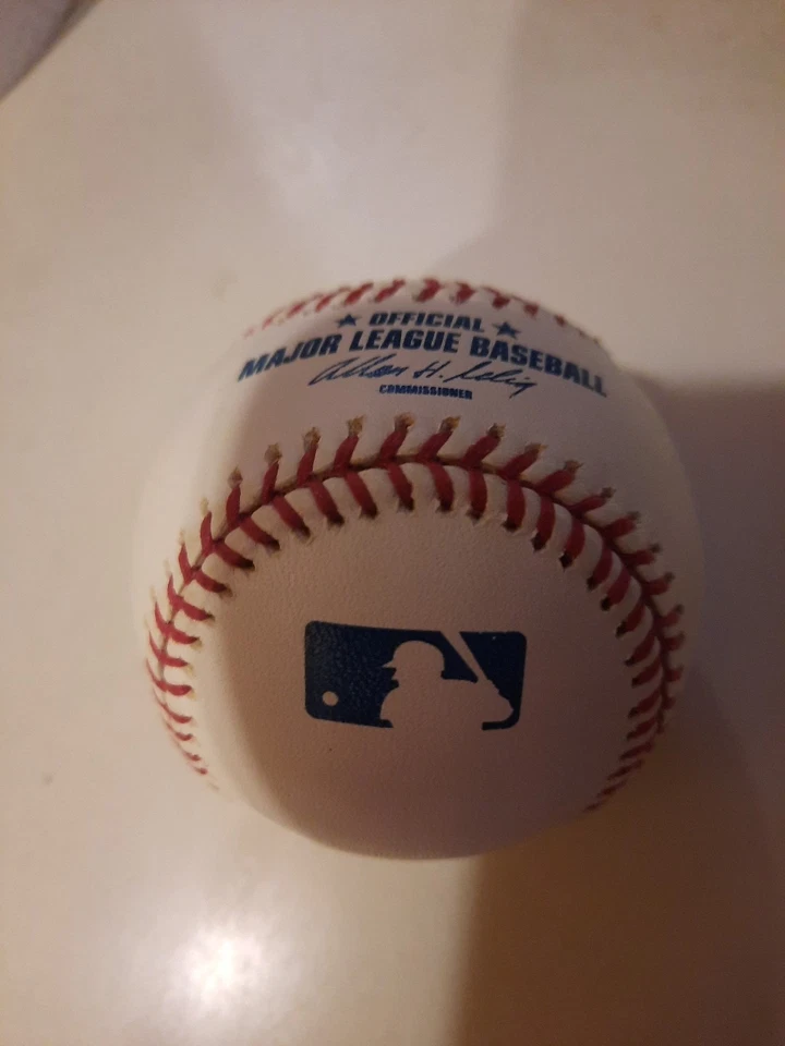 Al Kaline Detroit Tigers signed Rawlings OMLB Not Authenticated - Image 2 of 3