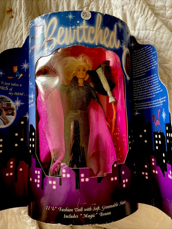 1997 Vintage Samantha Witch From Bewitched Doll Limited Edition Box Has Damage