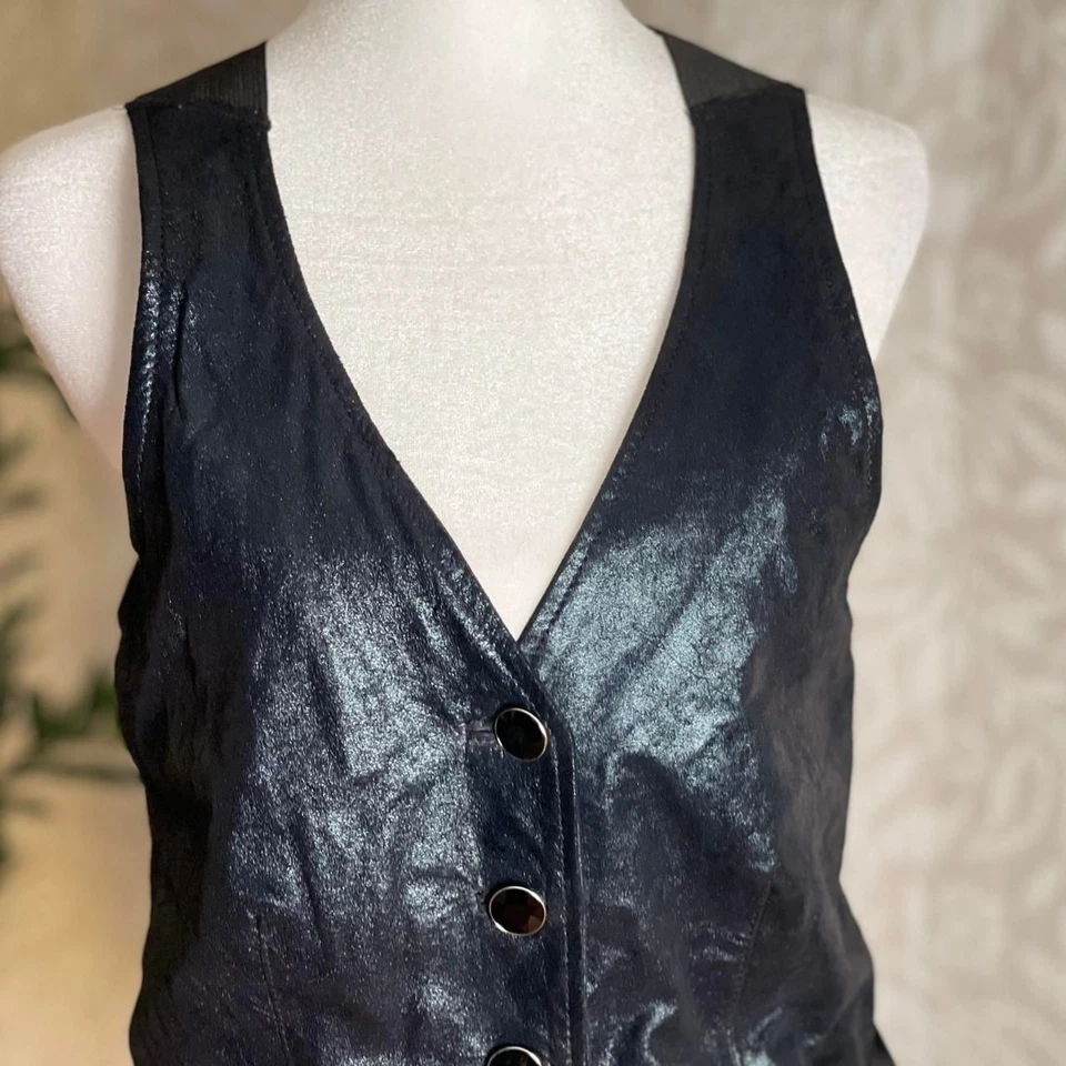 Colete Royal Underground Preto Couro Genuíno Botão Frontal Renda Traseira Tamanho XS Novo sem etiquetas - Imagem 3 de 4