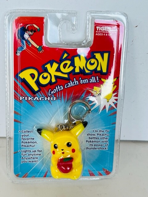 Pikachu Pokemon Key Chain 1999 Tiger RARE apple keychain figure