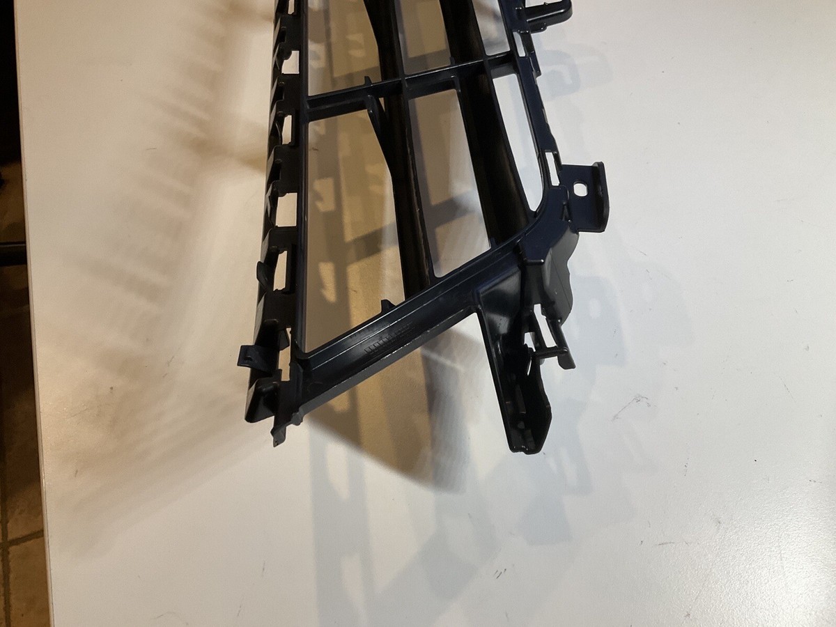 BMW Front Lower Grille Cage 5111 7421798 OEM | eBay