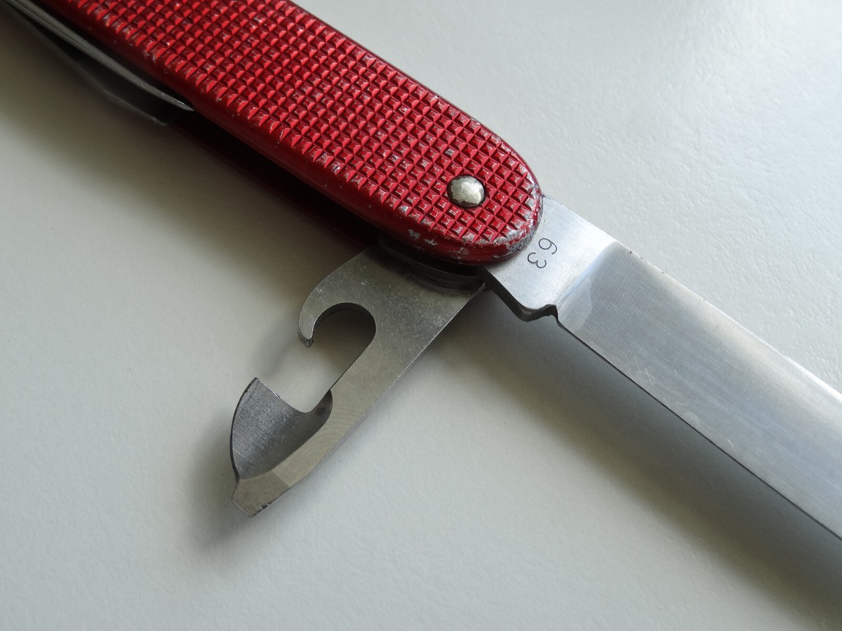 Ouvre-boitre De Montre Wenger/Heuer – Couteau De Poche Horloger – Rouge Alox – Rare – Occasion