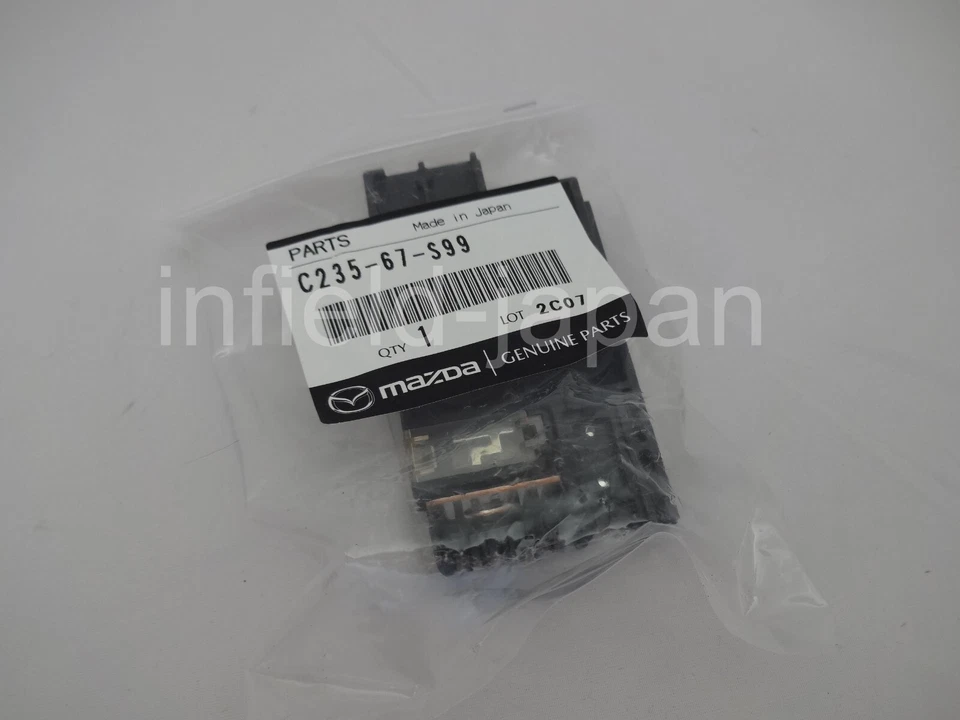 Bloque de fusibles genuino Mazda 3 250A 2010-2013 C235-67-S99 F/S Foto 3 de 4