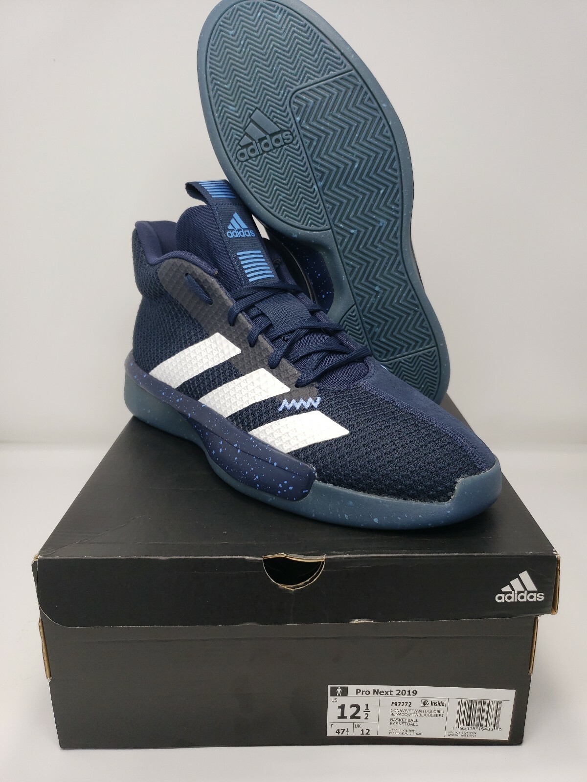 f97272 adidas
