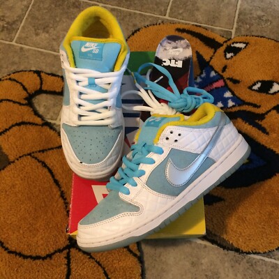 dunk low sb lagoon pulse