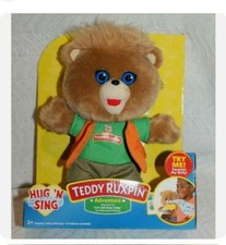 2018 Teddy Ruxpin Adventure Hug'N Sing Plush Toy Bear Sings Lets Sail Away Today