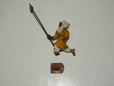 BRITAINS LEAD ARAB BEDOUIN WARRIOR CHARGING SPEAR ARTICULAED ARM