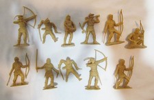 MARX ROBIN HOOD PLAYSET MERRY MEN LOT OF 11 TAN FIGURES VINTAGE 54mm MEDIEVAL