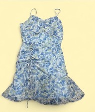✨ Blue floral mini dress with ruched detail and tie back. Size: 6✨