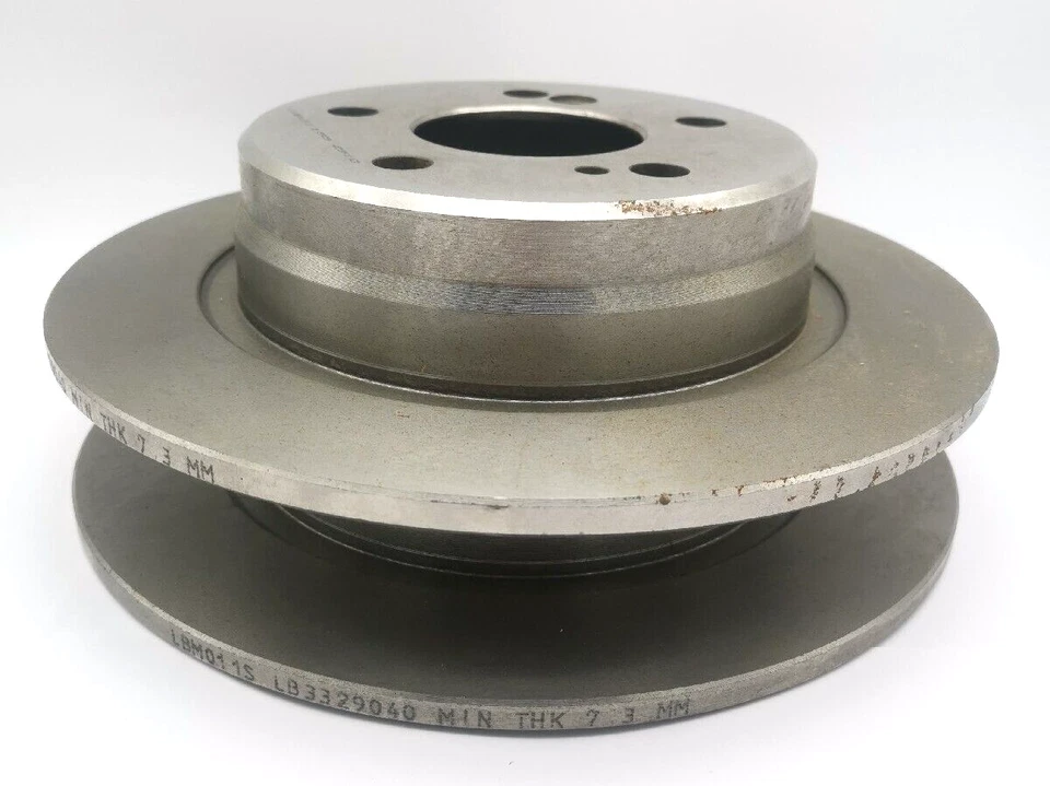 2X disco de freno trasero se adapta a Mercedes Chrysler Crossfire Unipart GBD1155 Foto 3 de 4