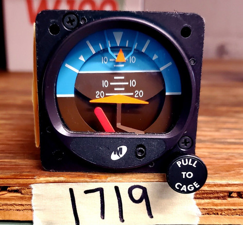 ATTITUDE INDICATOR P/N 4200-11 S/N G13-10842 (AR)