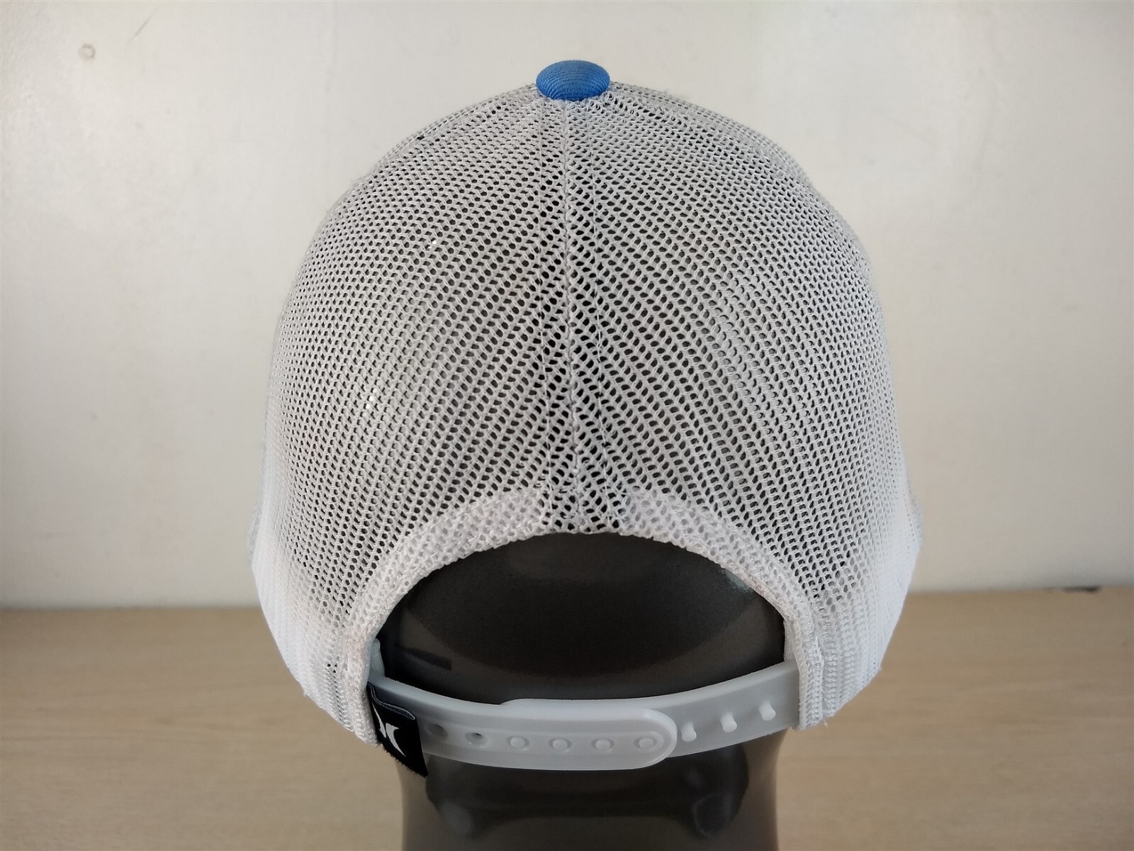 HURLEY LOGO PATCH ADJUSTABLE SNAPBACK TRUCKER/MES… - image 6