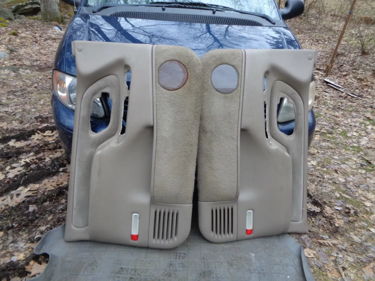 95 98 Chevy Silverado Sierra Left Right Interior Door Trim Panels