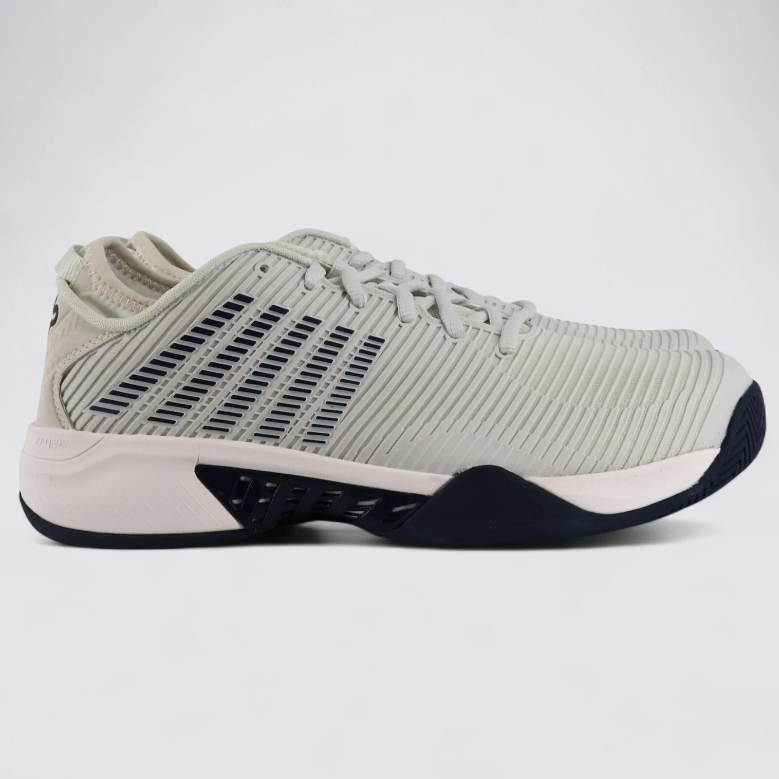 Baskets de tennis homme K Swiss Hypercourt Supreme pointure 12