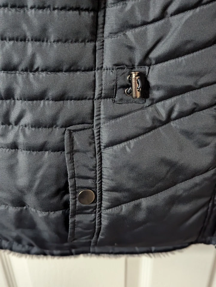 KC Collection Reversible Vest Black/Gray Faux Fur Women's Size XL  - Image 3 of 4