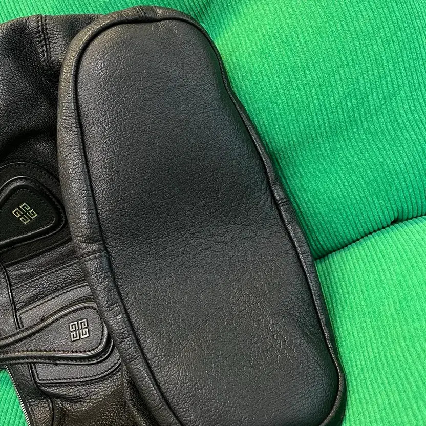 Givenchy Nightingale Silver Medium Bag Leather Shoulder Bag thumbnail 8