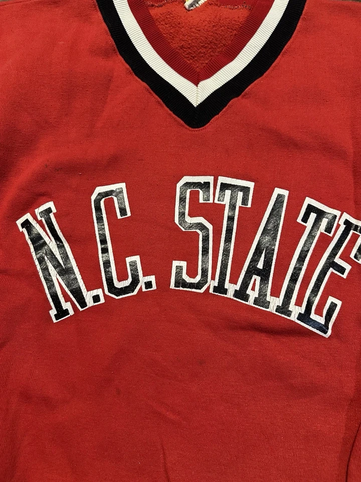 Sudadera De Colección NC State Wolfpack Cuello Redondo Talla Mediana Años 70 Russell Athletic Foto 4 de 4