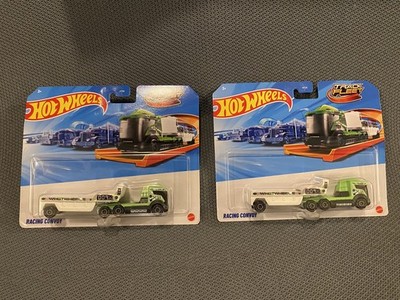 Hot Wheels Racing Convoy Semi Truck Green White lot (x2)
