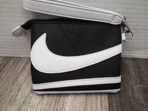 Nike Icon Cortez Wristlet Zipper Pocket Wallet Black 5.1/4X4.1/4" Unisex