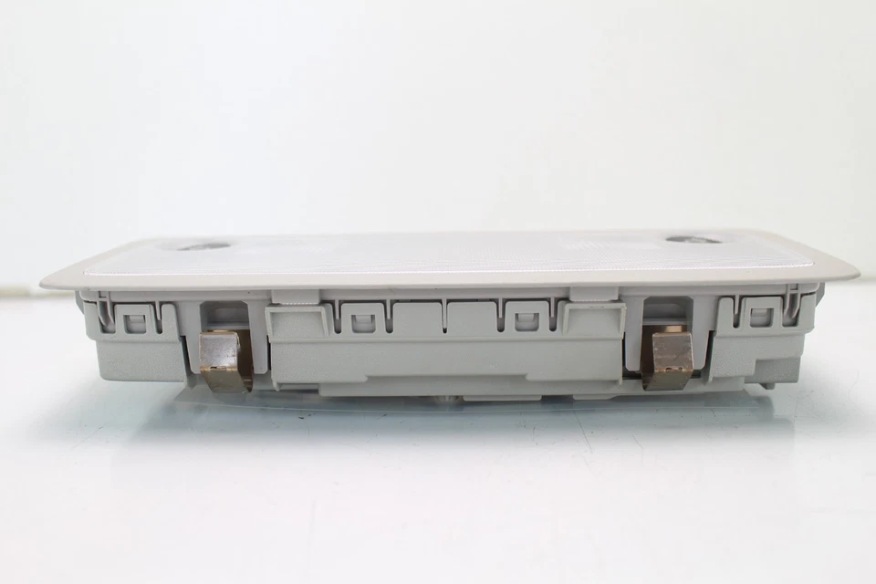 2016-2020 LEXUS IS300 REAR INTERIOR ROOF HEADLINER DOME LIGHT READING LAMP OEM - Image 4 of 4