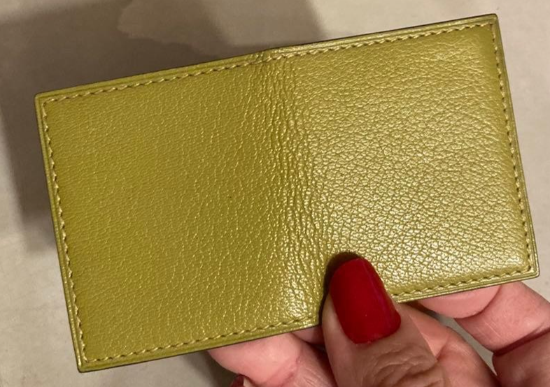 HERMES エルメス　レザー フォトフレーム コンパクト　ミニ HERMES Paris Mini Photo Frame Green Leather Bi-Fold Small Picture