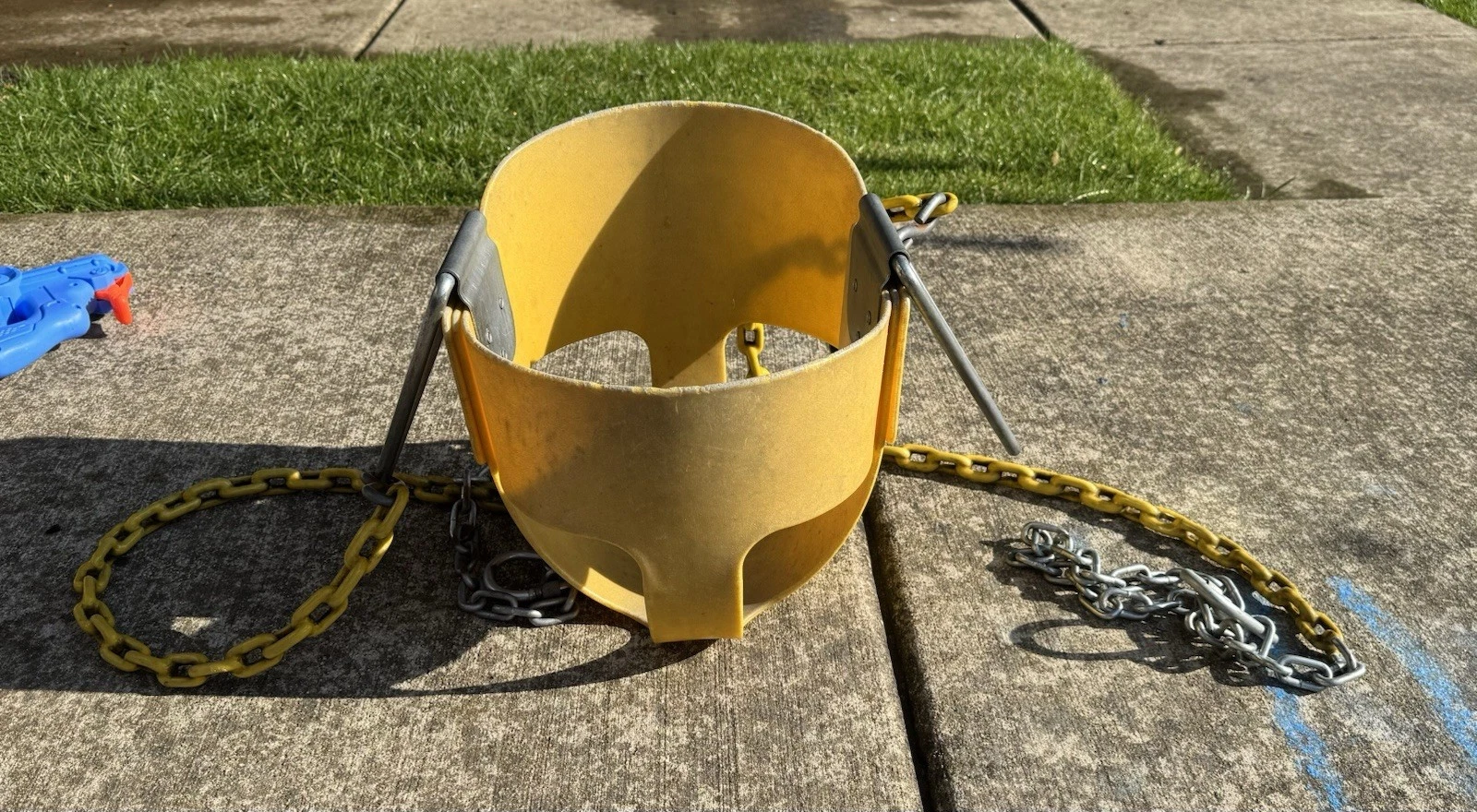 Toddler Swing - Rust-Proof & Comfortable for Small Kids, Enclosed High Back