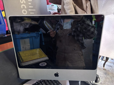 Apple iMac A1225 20'' Desktop - MB324LL/A (April, 2008)