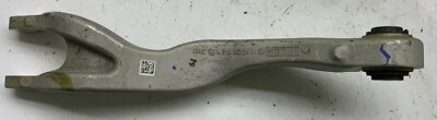 Aufhäng Arm Unten hinten links Querträger Mercedes AMG C-Klasse W205 A2053520501