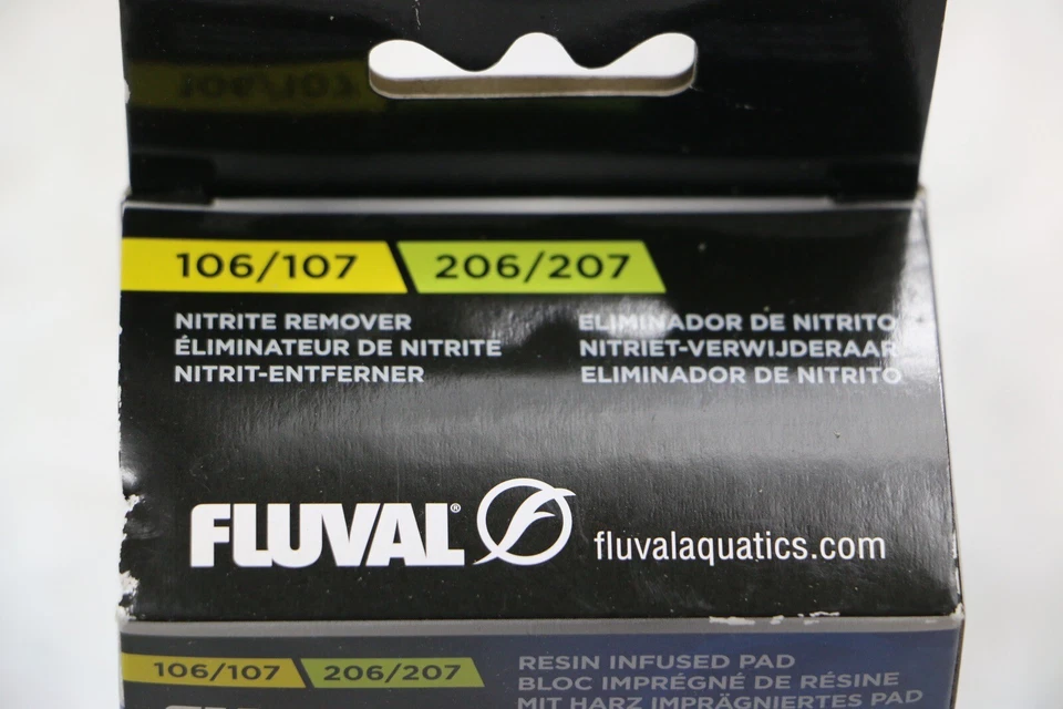 Fluval Nitrite Remover Filter Pad 3 Pack for 106/107 & 206/207 Aquarium Canister - Image 3 of 4