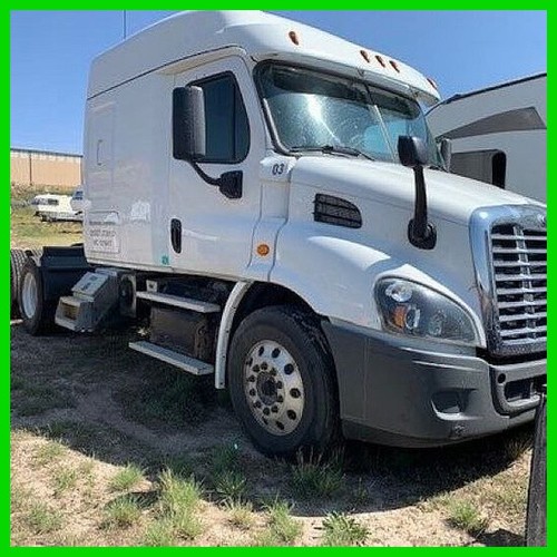 2016 Freightliner Cascadia Detroit DD15 455Hp 481,299 Miles Sleeper