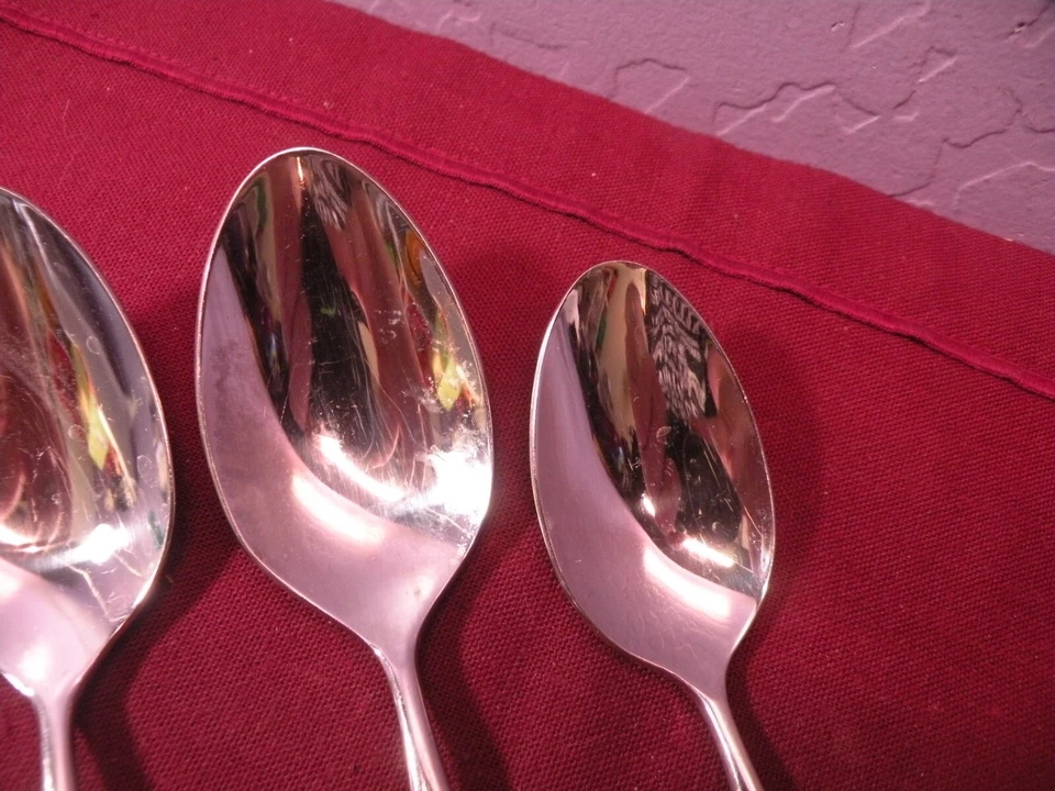 Овальные суповые ложки Mikasa из нержавеющей стали для французской сельской местности 3 места 1 чайная ложка - Изображение 3 из 4