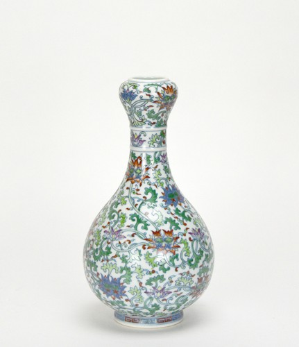 JARRÓN DE PORCELANA CHINO QING QIANLONG MK DOUCAI FLORAL BULBO AJO - Imagen 2 de 6