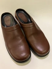 dansko EU 42 / US 11.5-12 brown clogs excellent condition