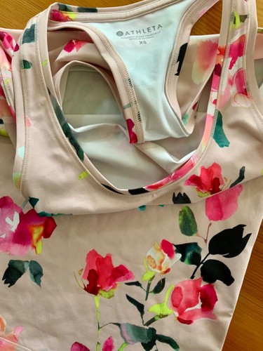 NWOT- Athleta Pink Floral Conscious Printed Support Top Sz XS - Picture 3 of 3