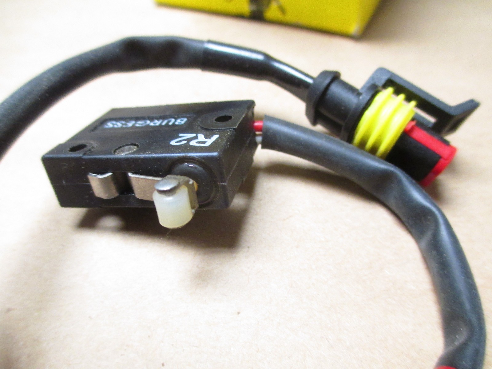 Ferrari 355,348,F50 - Door Micro Switch # 154762