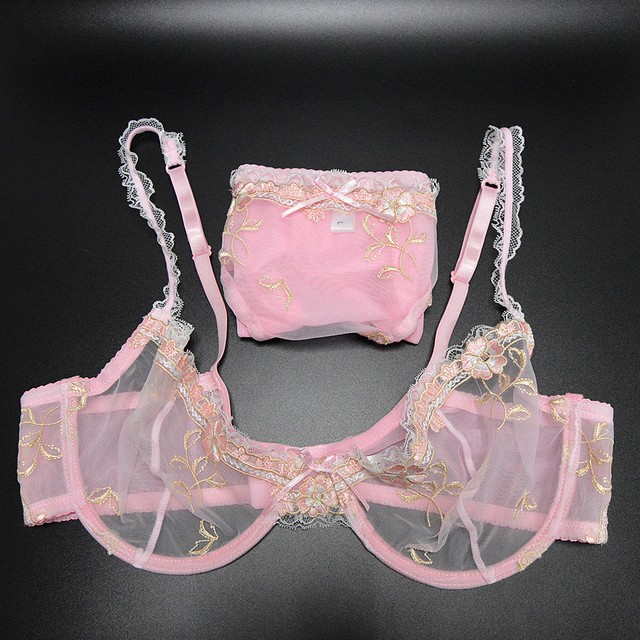 lace bra and pants set